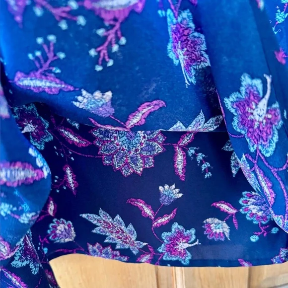 Belle by Kim Gravel Flutter Sleeve Floral Blouse - Size 3X - Picture 5 of 15